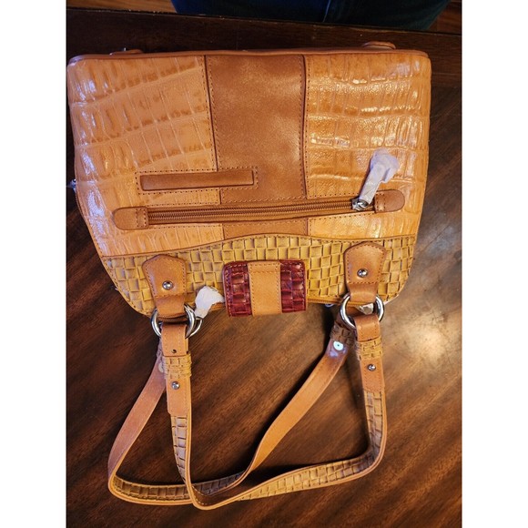 NWT Madi Claire Sand Wagner LEATHER CROCO Embossed SATCHEL BAG PURSE Heart Hand - Picture 4 of 9